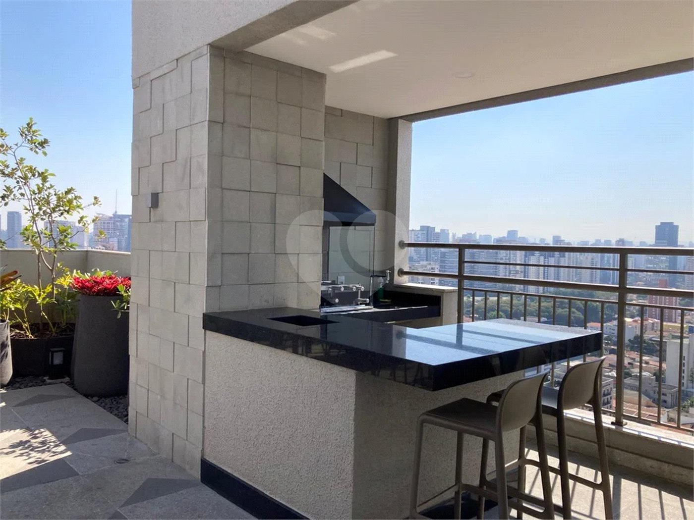 Apartamento à venda com 2 quartos, sendo 1 suíte, em Chácara Santo Antônio, São Paulo, SP