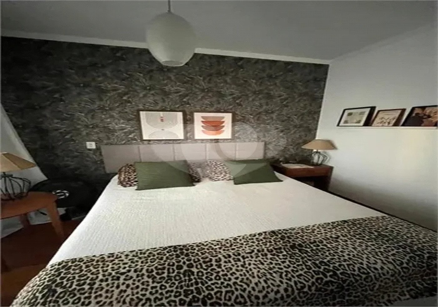 SOBRADO MOBILIADO DE 199,0 M² COM 02 SUITES, 04 VAGAS E PISCINA PARA VENDA NO JARDIM VIRGINIA BIANCA