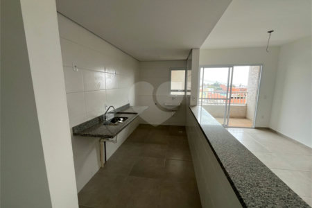 Apartamento á venda na região do Vila Prado.