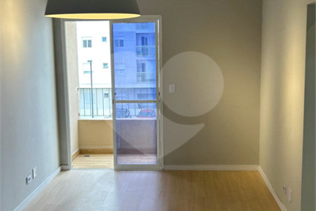 Apartamento com 63m², 2 quartos, garagem, à venda na Saúde