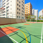 Apartamento de 127 m² em andar alto, com vista livre, 3 suítes planejadas, sacada gourmet envidraçada, 2 vagas e lazer completo, próximo ao Shopping Golden Square e à Avenida Kennedy.