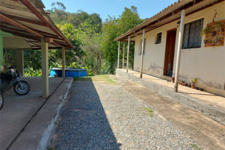 Chácara à venda com 4 quartos em Área Rural de Louveira, Louveira, SP
