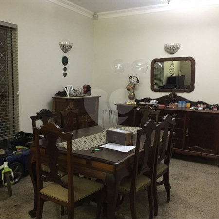Maravilhosa casa ampla e térrea na região do Estância Suiça