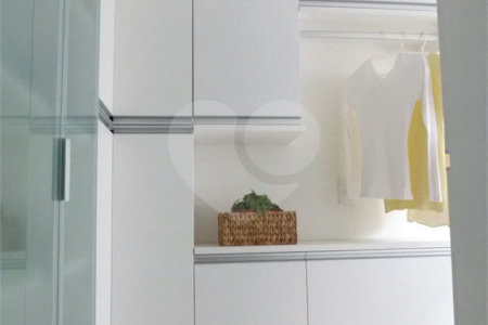 Cobertura Duplex com 126,metros quadrados próximo ao Shopping Pátio Paulista.