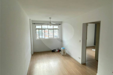 Apartamento à venda com 1 quarto em Cambuci, São Paulo, SP