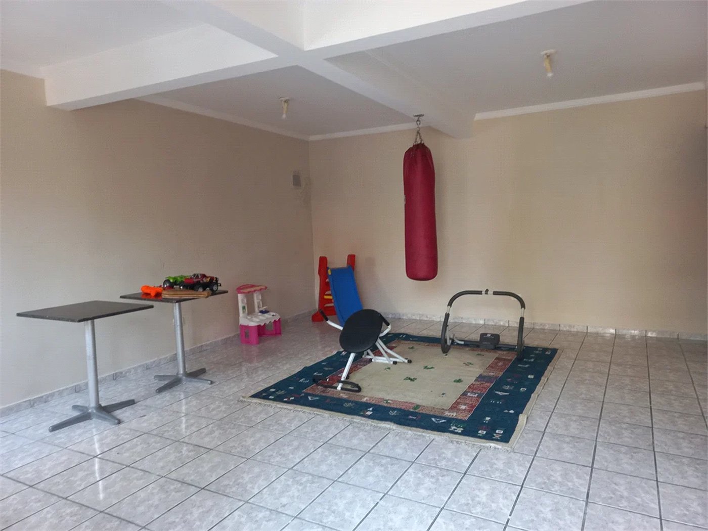 Casa à venda com 3 suítes em Parque Monte Alegre, Taboão da Serra, SP