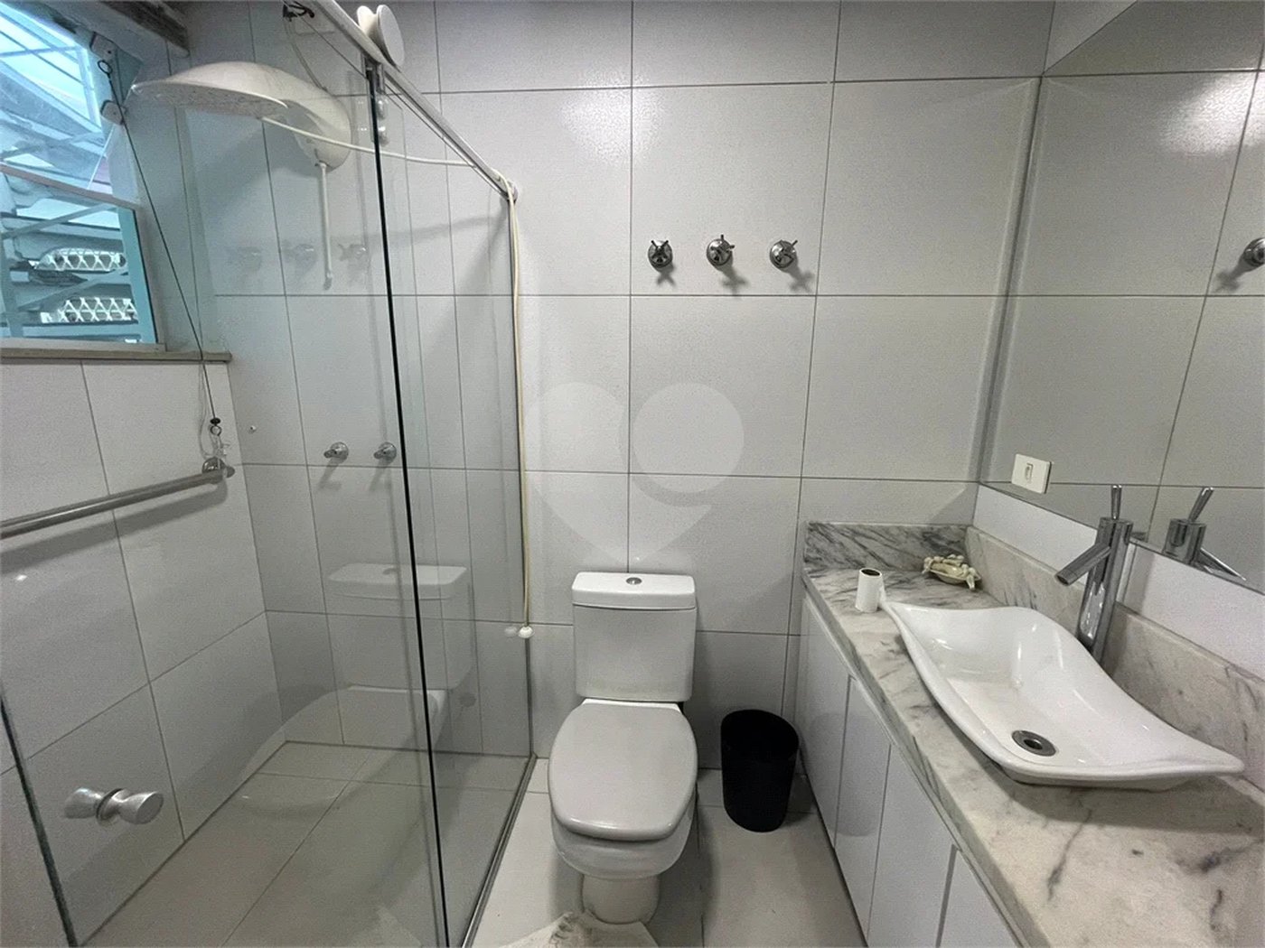 Sobrado à venda com 3 suítes em Vila Oratório, São Paulo, SP