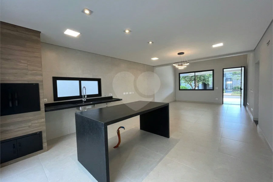 Excelente Casa Plana no Condomínio Bela Vista