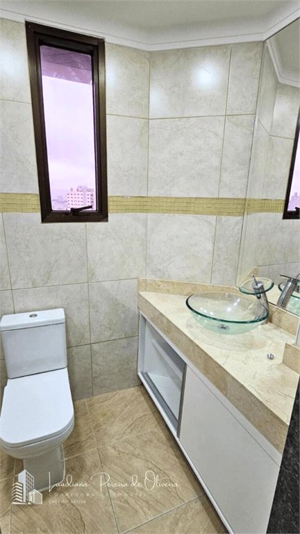 Apartamento à Venda com 210m² com 3 dormitórios e 3 vagas em Perdizes - Estuda permuta .