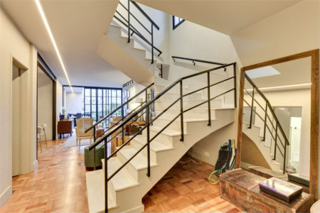 Casa de Vila à venda com 5 quartos, sendo 3 suítes, em Jardim Hípico, São Paulo, SP