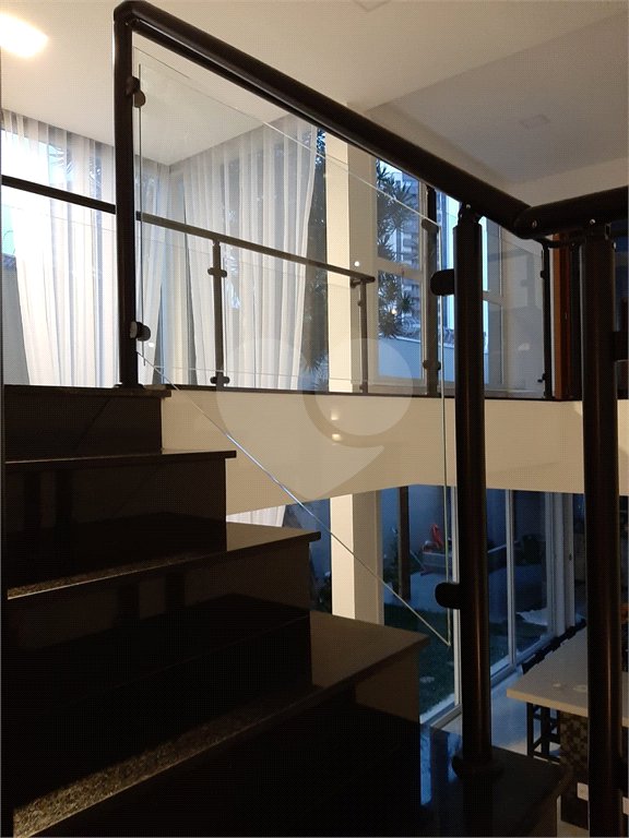 LINDO SOBRADO 3 SUITES 4 VAGAS JD DA SAÚDE ACEITA PERMUTA.