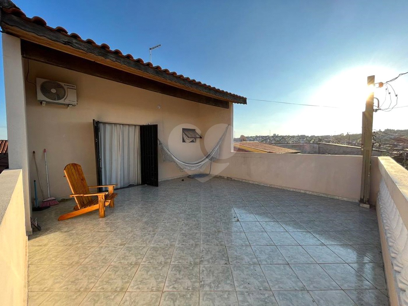 Sobrado à venda e permuta – 161m² – R$ 680.000 – Jardim São Francisco – Indaiatuba/SP