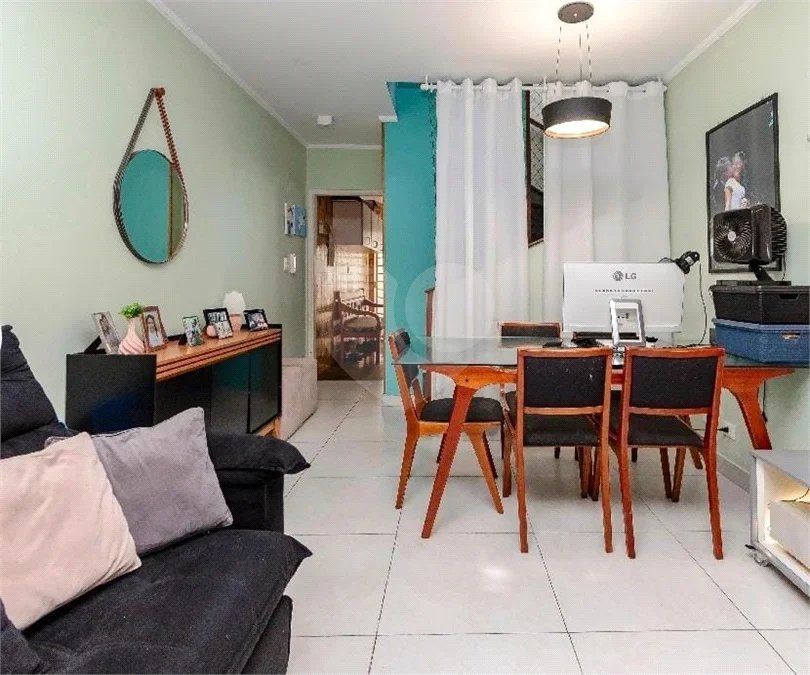 Vende-se linda casa no Jardim Aeroporto
