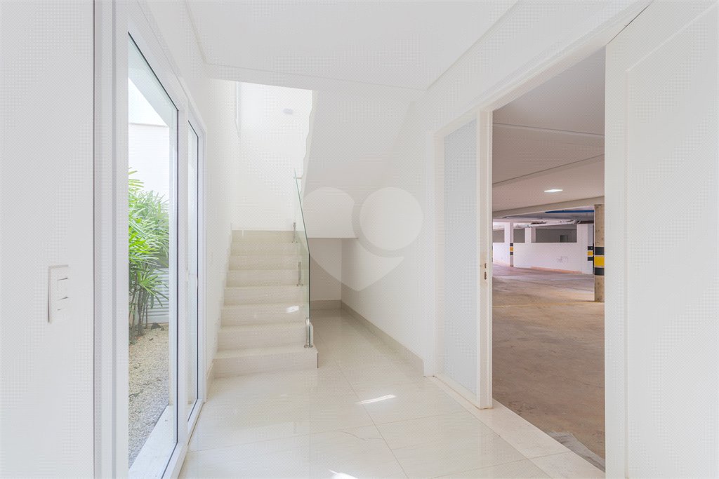 Casa à venda com 4 suítes no condomínio Villagio Quadrifolio, São Paulo - SP