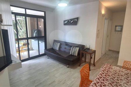 Flat à venda no Riviera Green em Riviera de São Lourenço.