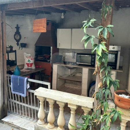 Casa com 300m², 5 quartos (3 suítes), 3 garagens, à venda em Itaquera
