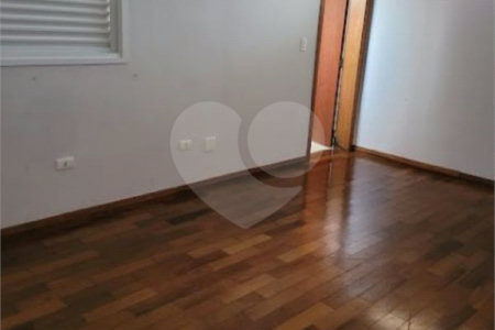 Casa térrea à venda 350m² - Saúde