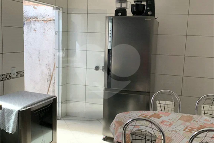 Casa à venda no bairro Santa Rosa (Ypês), Piracicaba-SP.