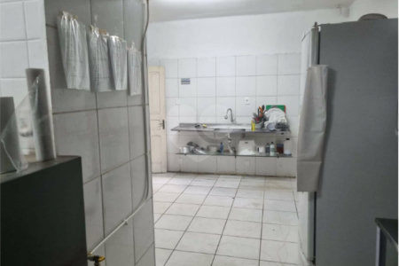 Casa Comercial no Centro .