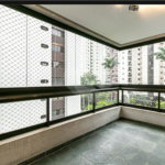 Apartamento a venda em Moema com 162m², 3 quartos ( suítes ) 3 vagas
