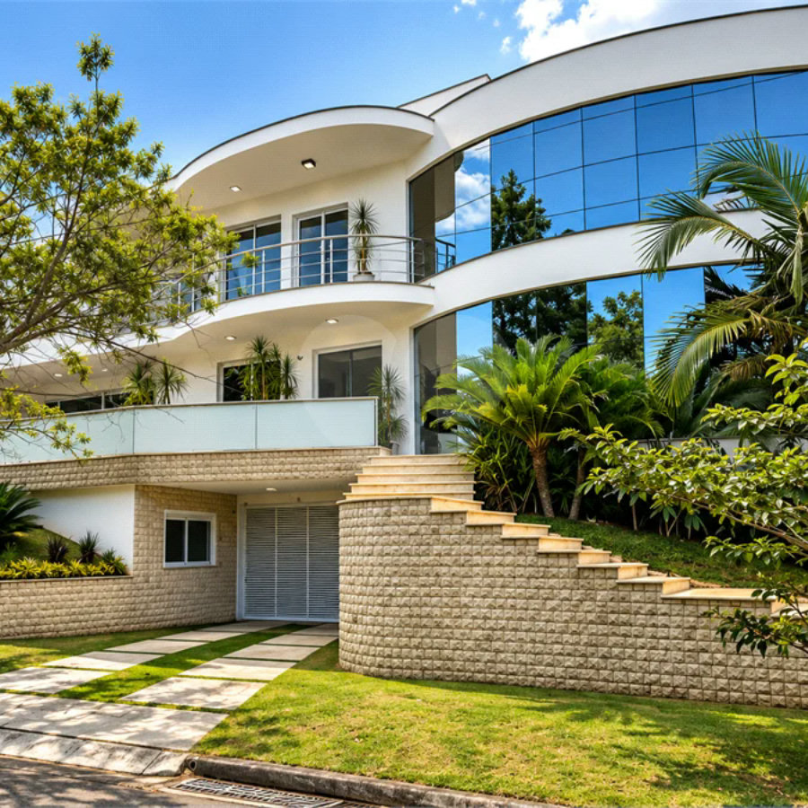 Mansão de 800 m² no Swiss Park, em São Bernardo do Campo, com 4 suítes, piscina, área gourmet, sauna e lazer completo em condomínio de alto padrão.