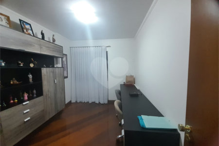 Apartamento no Edifício Villa Lobos a venda - São Carlos