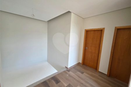Casa sobrado 3 suítes com piscina Parque Faber IV