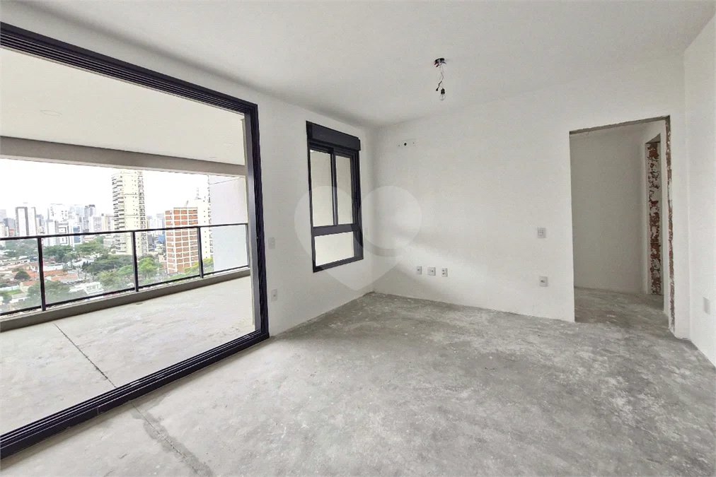 Apartamento à venda com 3 suítes em Brooklin, São Paulo, SP