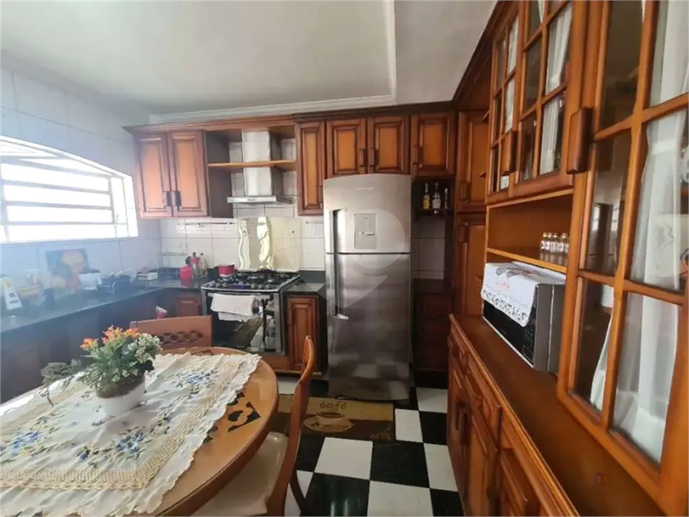 Sobrado com 4 Quartos e 4 banheiros à Venda -337 m² por R$ 850.,000 -- Jardim Vivan,-Jaraguá, São Paulo - SP