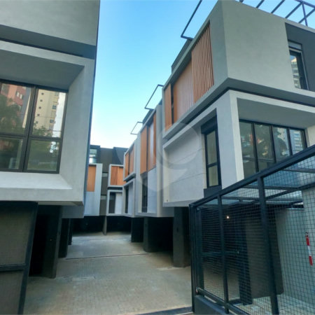 CASA DE CONDOMINIO CUBE TUTOIA/196m2/3Q/1SUITE + ROOFTOP