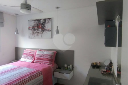 CAMBUCI - APARTAMENTO PARCIALMENTE MOBILIADO !