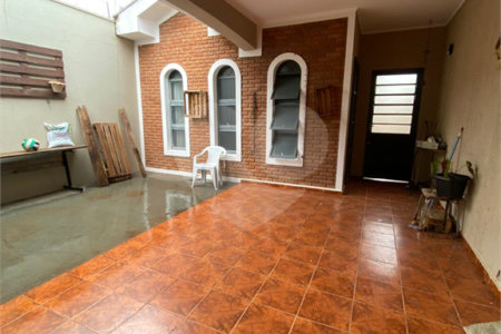 Casa à Venda no Jardim Bandeirantes