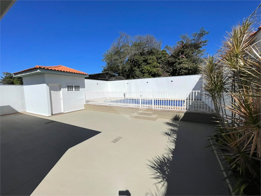 Casa Térrea 3 dormitórios, suíte e piscina Ibaté