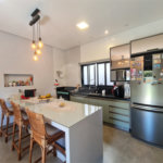Casa com 4 dormitórios à venda, 214 m² por R$ 1.890.000 - Parque Arco Iris - Atibaia/SP