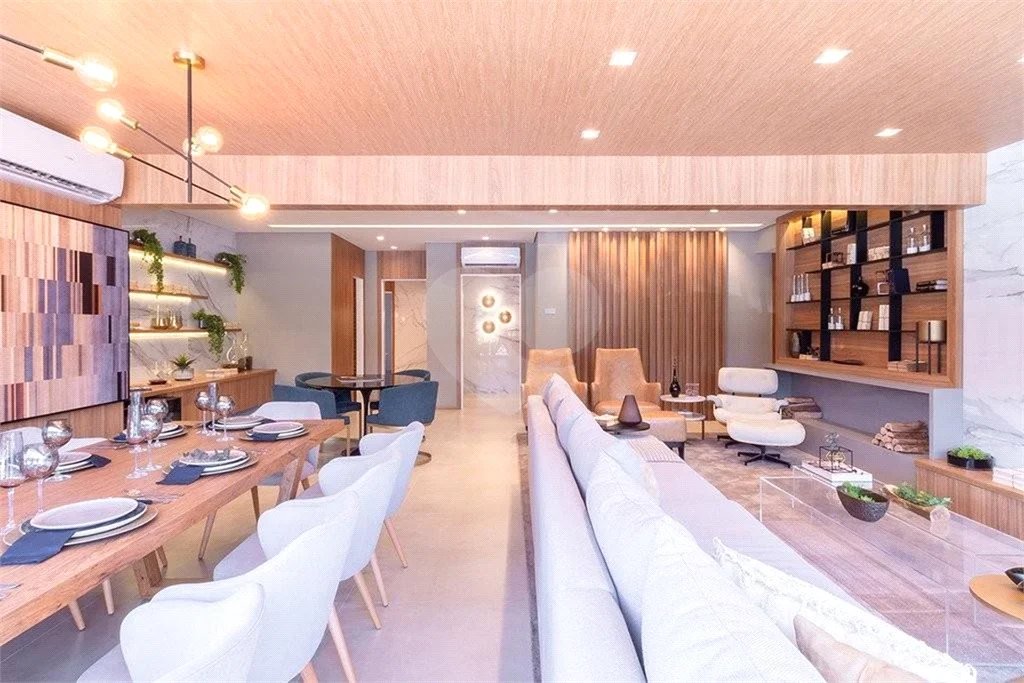 Apartamento novo com 129m² na Mooca com 2 suítes e 2 vagas.