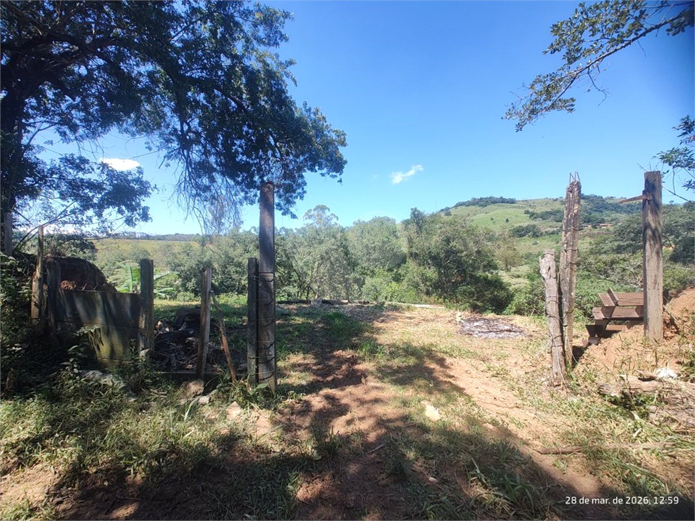 Área rural em Piracaia com 3.289 metros, ótima para chácara, as margens do rio Cachoeira