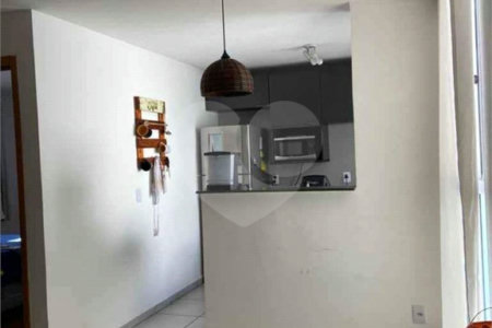 Apartamento no Condomínio Monte Stella