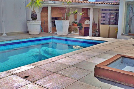 Cobertura à venda com 4 quartos, sendo 3 suítes, em Campo Belo, São Paulo, SP