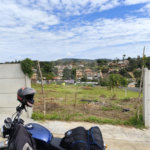 Terreno em Atibaia com 990 metros, pronto para construir, topografia declive, aceita financiamento