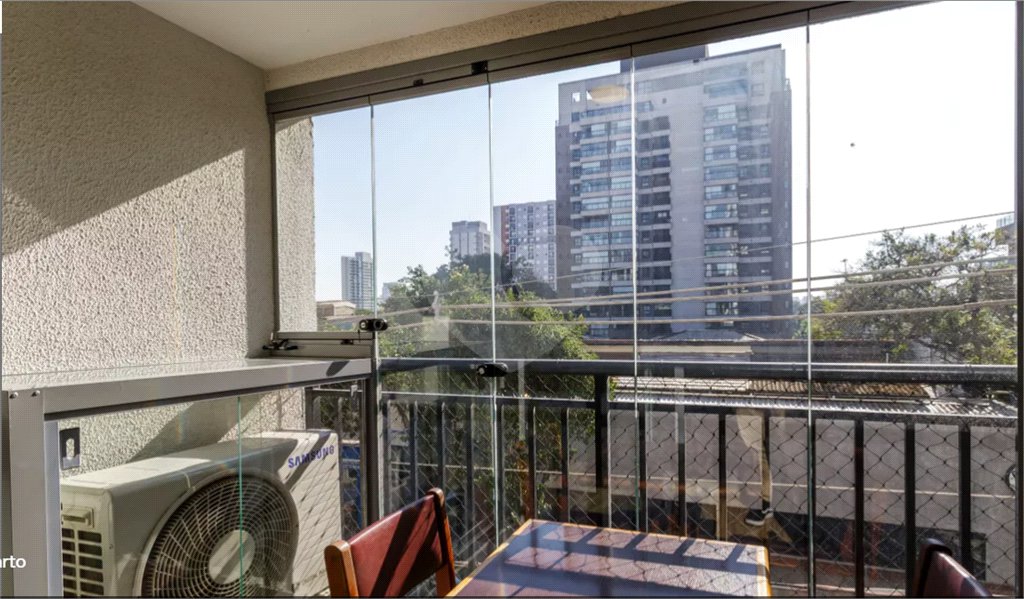 Studio moderno e funcional em Moema!