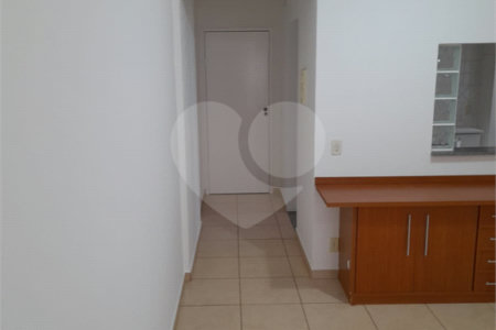 Apartamento para locação ou venda no Edifício Villagio di Napoli.