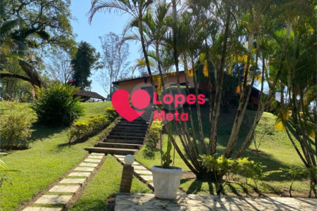 SITIO A VENDA, 33.000,OOM² COM 3 DORMITORIOS 1 SENDO SÚITE, 2 BANHEIROS, BAIRRO BOA VISTA, CAÇAPAVA