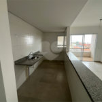 Apartamento á venda na região do Vila Prado.