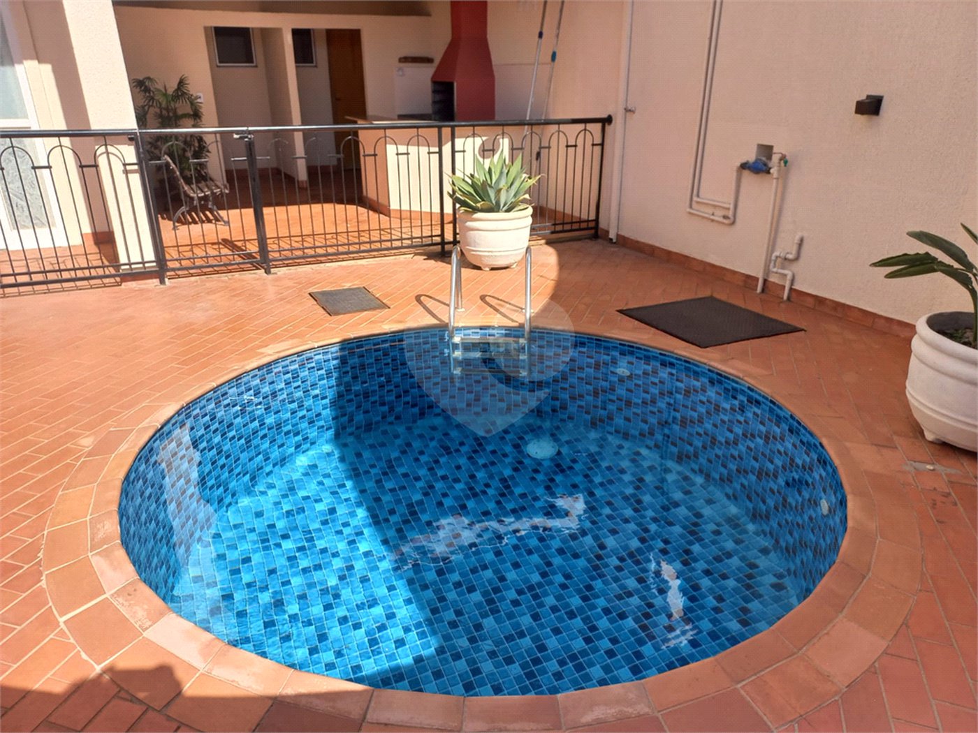 Apartamento no Condomínio Michelangelo .