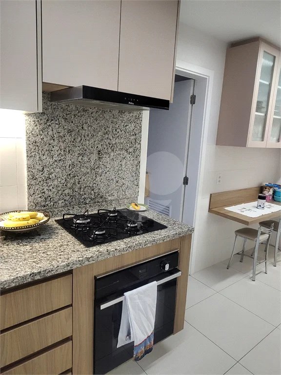 Apartamento à venda com 3 suítes em Vila Pompéia, São Paulo, SP