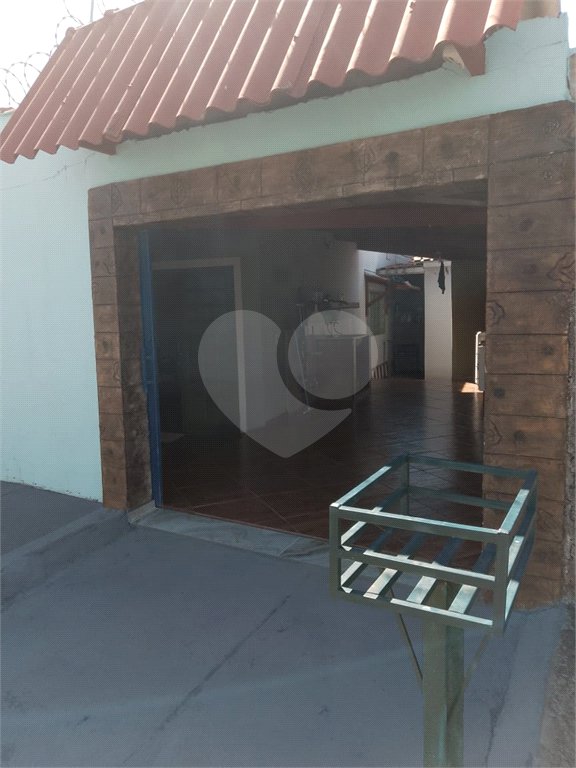 Casa a venda com 2 dormitorios sendo ! suite em iIbate