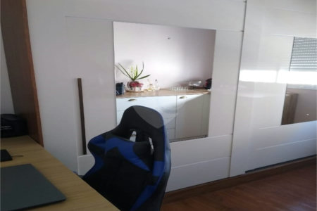Apto com varanda gourmet no Belém Brás