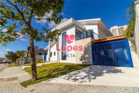 CASA Á VENDA CONDOMINIO MONTE CARLO, 637m², 4 QUARTOS, 2 SUITES, 2 VAGAS SÃO JOSÉ DOS CAMPOS/SP