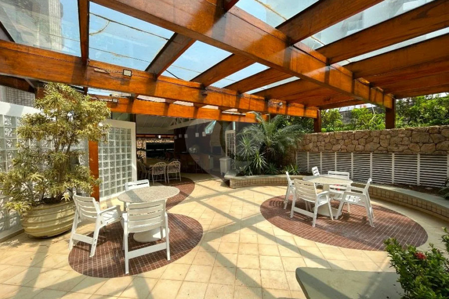 Apartamento à venda com 5 suítes em Riviera de São Lourenço, Bertioga, SP