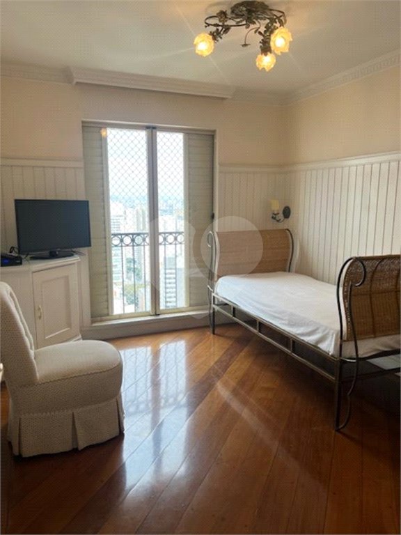 Apartamento à venda com 4 suítes em Santa Cecília, São Paulo, SP